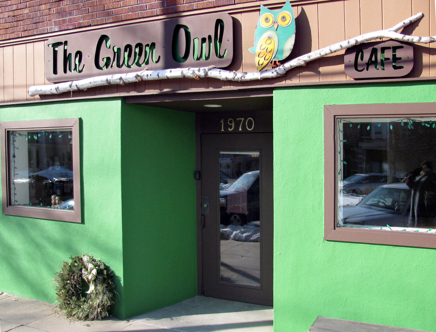 THE GREEN OWL